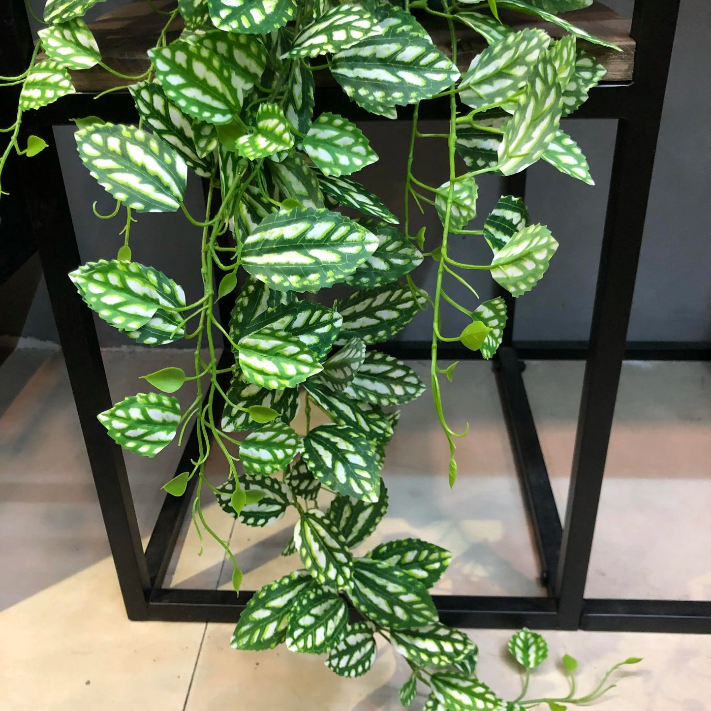 Artificial Green Tropical Vine Wall Hanging Plant