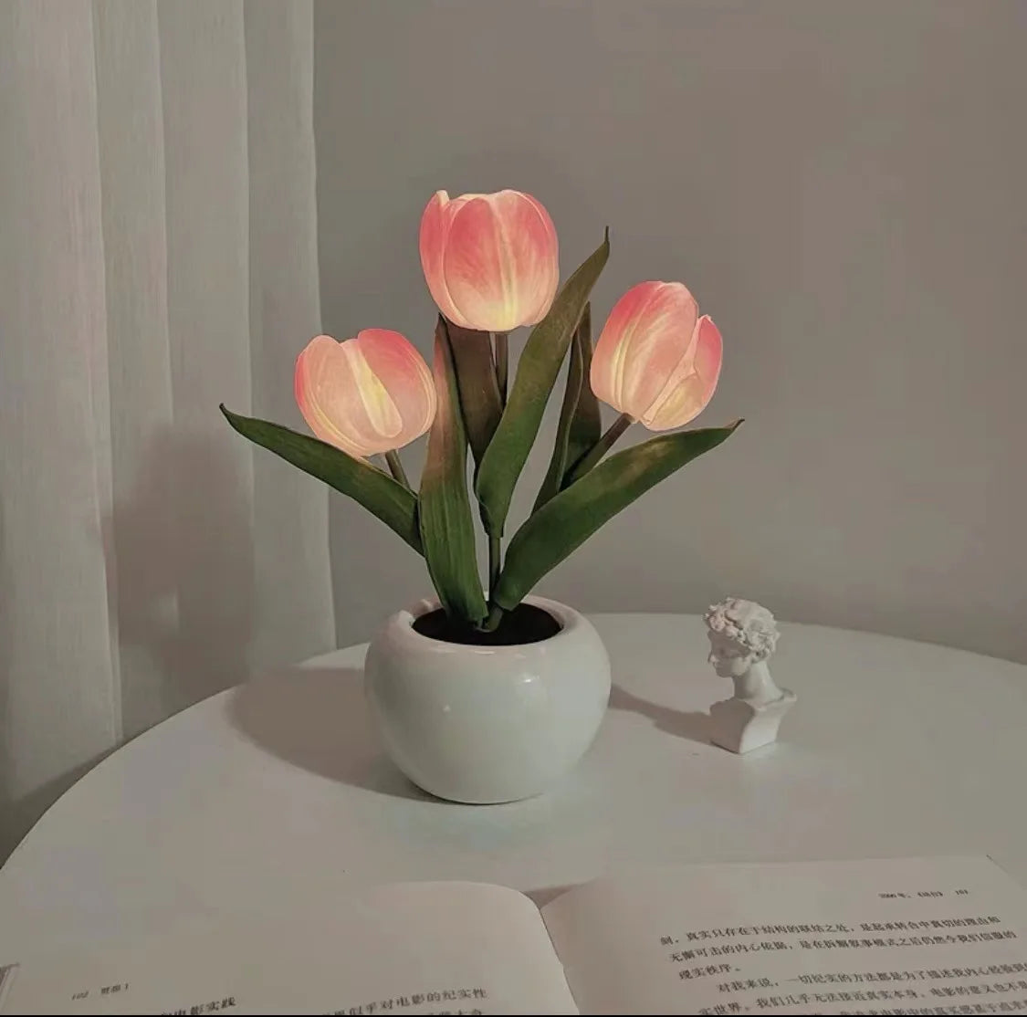 LED Tulip Night Lamp – Romantic Flower Desk Light for Bedroom & Table Decor