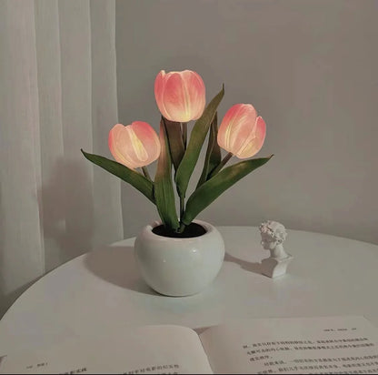 LED Tulip Night Lamp – Romantic Flower Desk Light for Bedroom & Table Decor
